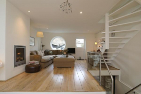 Gwendolynn lovely holiday home